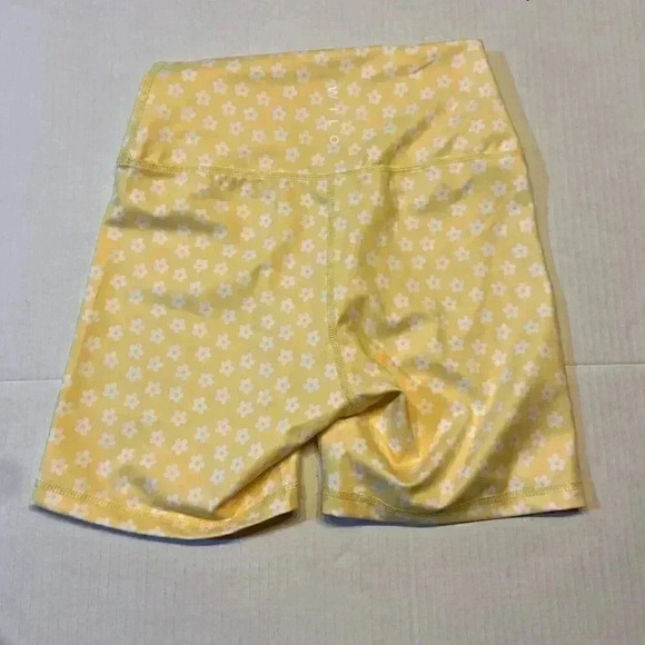 WILO the Label Ditsy Daisy (Lemon) Set (M) - Picture 8 of 10